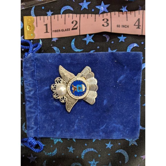 USAF Wife Angel Pin With Velvet Pouch - Picture 2 of 3